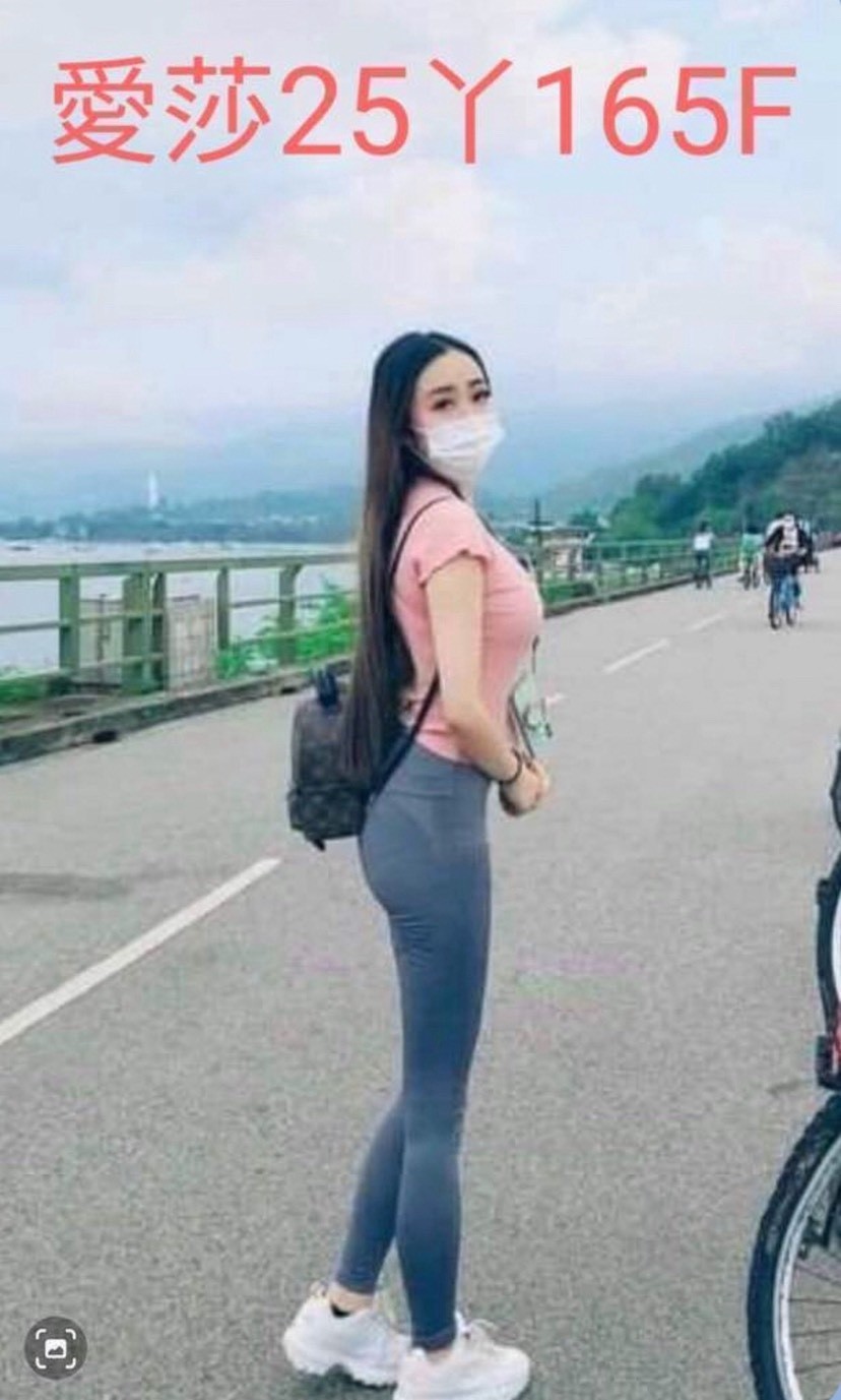 桃園中壢外約-台中外約服務,屏東八大娛樂網,巧雪😍港澳165cm/53kg/E/20y,事後按摩/紓壓按摩/性感絲襪(請客人自備)/舔蛋蛋